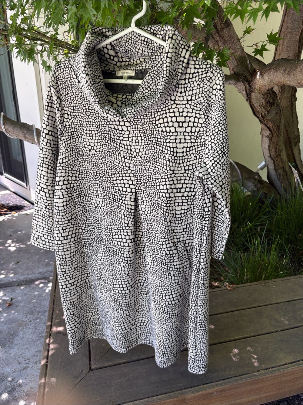 Tyler Boe Kim Dress: Black & White, Cowl Neck, pockets